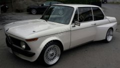 1975 model BMW 2002'nin modifiyeli hali 3