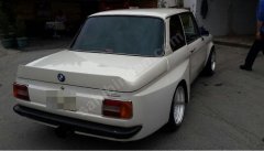 1975 model BMW 2002'nin modifiyeli hali